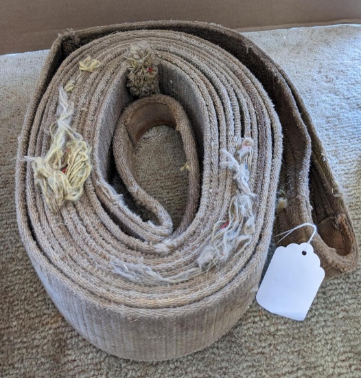 Heavy duty 3" tow strap, measures approx 28' long and has some fraying in the middle of tow strap.