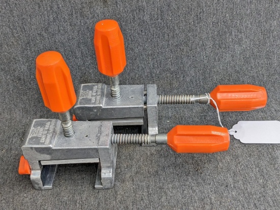 Pony clamp no. 8510. w/ adjustable length and height adjustment.