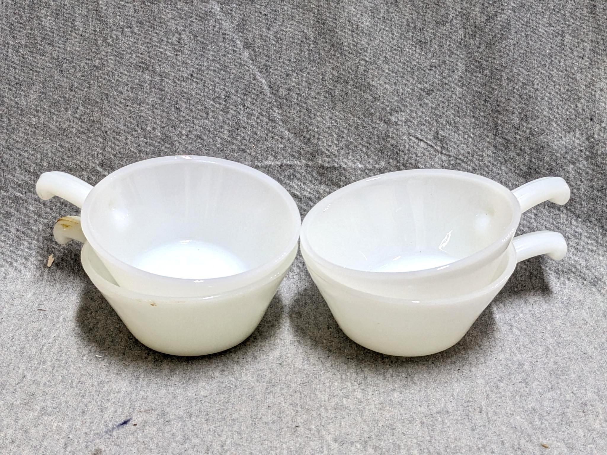 Set of 4 Anchor Hocking Fire King white milk | Proxibid