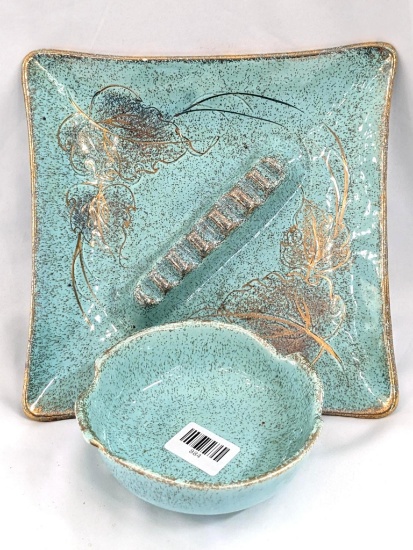 Calif Orig USA turquoise and gold ashtray with matching bowl. Both are in good condition with 2