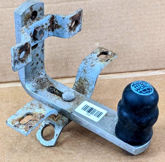 Valley hitch mount is currently set up with a 2" ball that has a nice cover, Ready to bolt up to