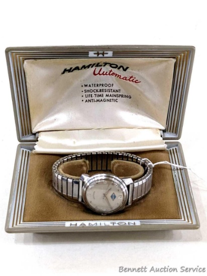 Hamilton Inland Automatic-Wind men's wrist watch with original presentation case. Watch sets and