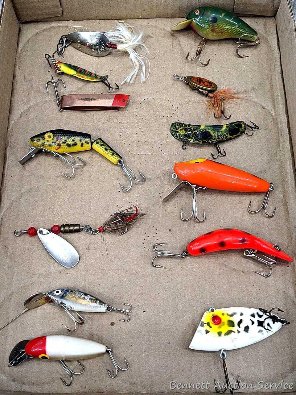 Vintage fishing lures incl Heddon Tadpolly, Cisco