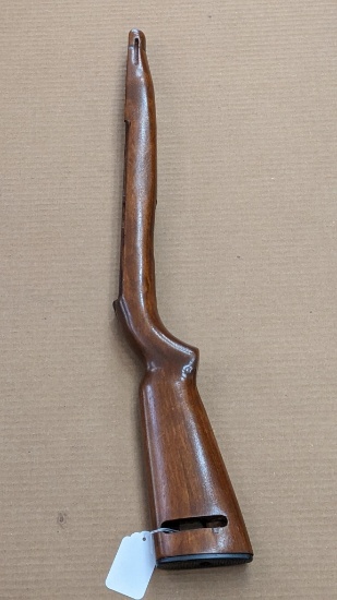 M1 carbine stock is overall very good and has a flaming bomb cartouche in the sling cutout.
