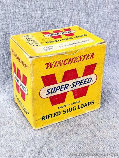 25 rounds of Winchester Super Speed 16 gauge shotshells with 7/8 oz slugs. The box is in pretty good
