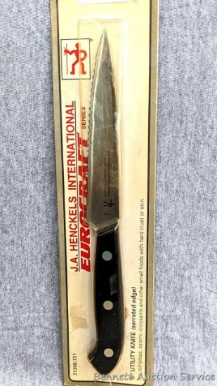 NIP J.A. Henckels International Eurocraft Series 5" blade utility knife with serrated edge.