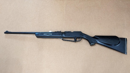 Daisy Powerline 880, .177 caliber, BB caliber, pump action. Safety works, fires air.