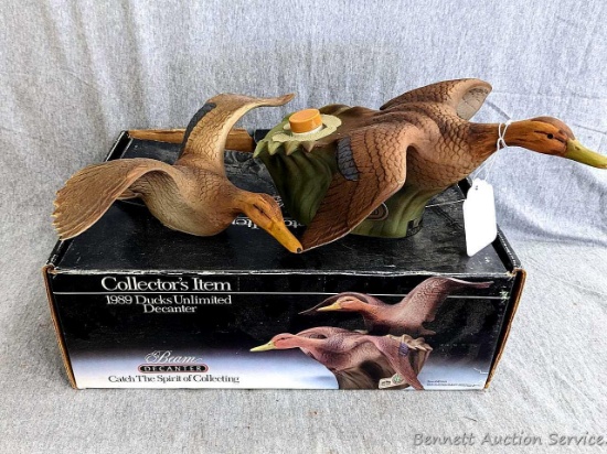 1989 Ducks Unlimited Beam Decanter, MW001. Some minor chipping on bird wings. Wingspan width is