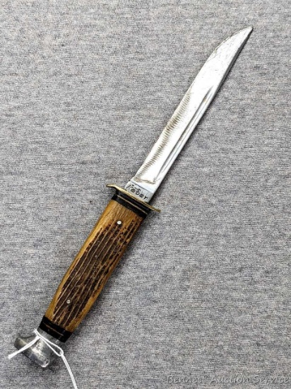 Kabar 9" long knife with a nice bone handle and good tight fittings. The knife has a 5" long blade