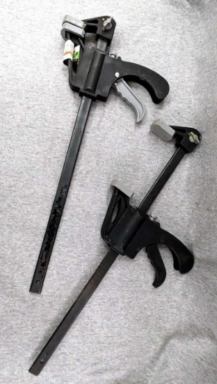 2 quick clamps measure 19" long