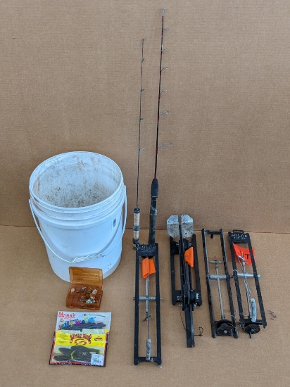 Will ship without bucket. Windlass and Polar ice fishing tip-ups, Automatic Ice Fisherman and other
