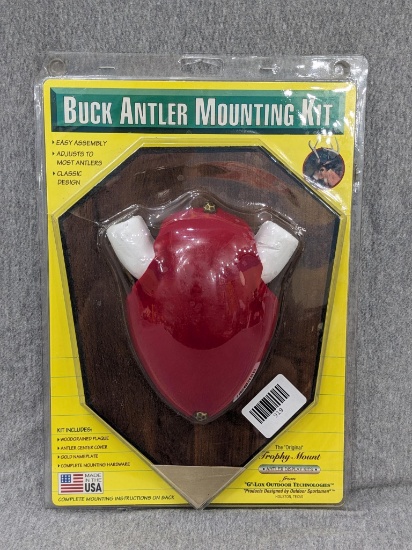 NIP buck antler mounting kit by G-Lox Outdoor Technologies incl plaque, antler center cover,