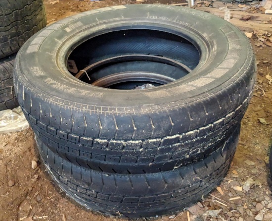 Pair of 15" trailer or car tires Duralon Ultra 85 P205/70R15 95S. Some edge scrubbing, deepest tread