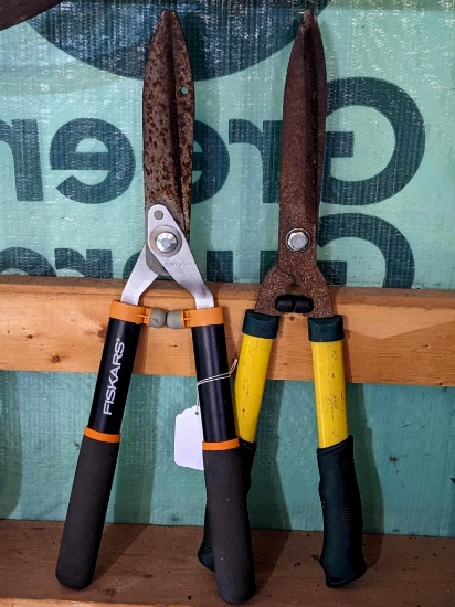 Fiskars and other pruning shears.