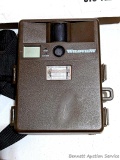 WildView game camera takes SD cards and comes with instructions.