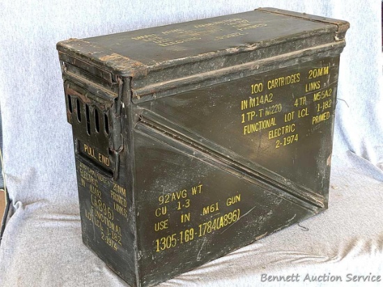 Large ammo can once held 100 rounds of 20MM ammunition in M141A2 links. The box has good graphics
