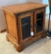 Pretty end table measures approx. 26