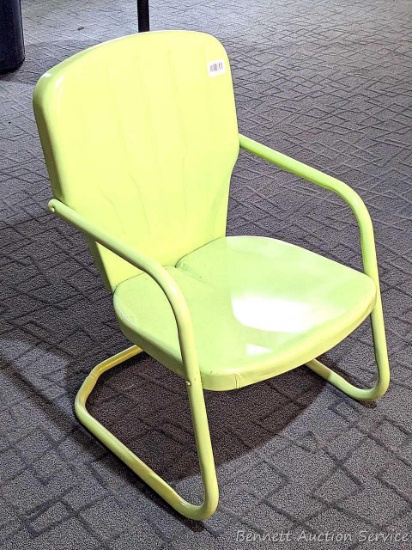 Neat green lawn chair is in good condition and about 21" x 24" x 34" over back. Complimentary chair