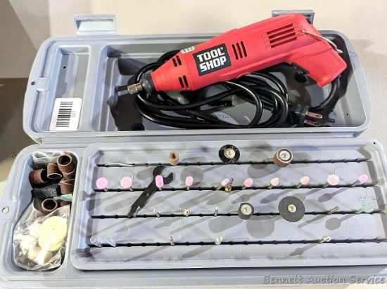 Tool Shop rotary tool kit with attachments and case. Runs and is about 10" long.