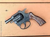 Vanguard starter pistol or dog training revolver. Cylinder advances and action works.