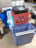 Rubbermaid Roughneck 18 gal tote and other pieces as pictured. Grey lid doesn't quite fit.