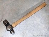 Huge ball peen hammer has a tight head about 5-1/2