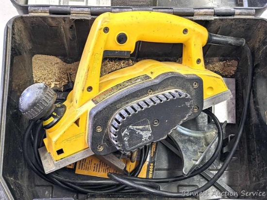 DeWalt Corded Heavy Duty planer with additional carbide replacement blades; Stanley hand planer