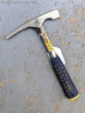Estwing 20 oz mason's hammer with bricklayer's grip.