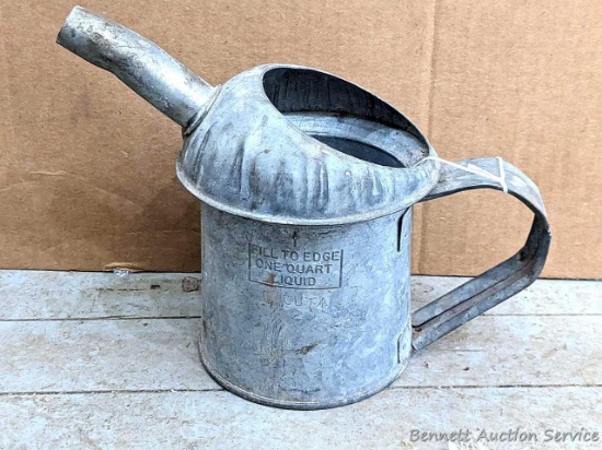 Pickup in Rib Lake. One quart galvanized oil or other dispenser.