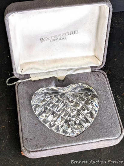 Pickup in Rib Lake. Leaded crystal heart is displayed in a Waterford Crystal box. I don't see a mark
