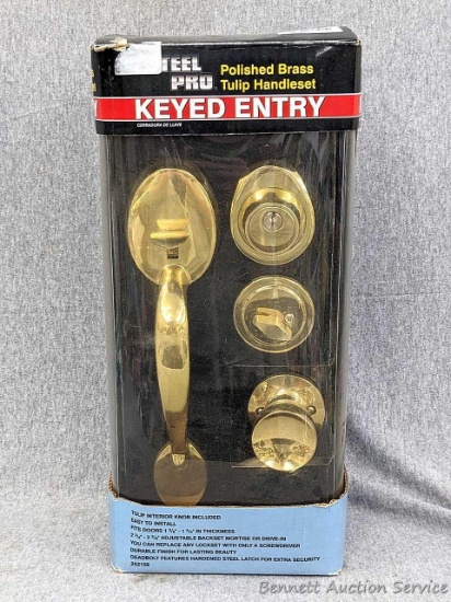 Steel Pro keyed entry polished brass tulip handle set fits doors 1-3/8" to 1-3//4".