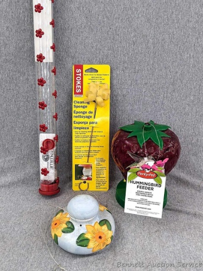 Perky Pet 48 oz hummingbird feeder, 5-1/4" wide ceramic hummingbird feeder, 23" long Hummerbar with