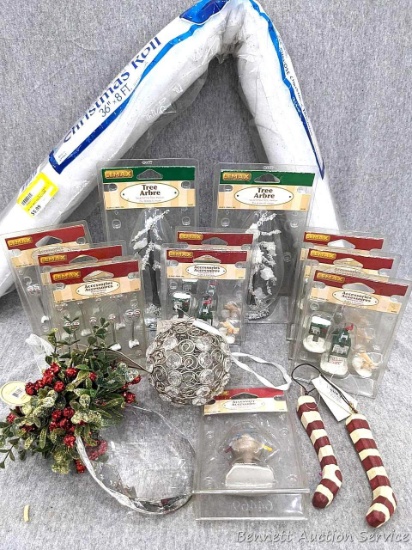 Lemax Accessories for a tiny town incl newspaper boxes, parking meters, trees, mistletoe kissing