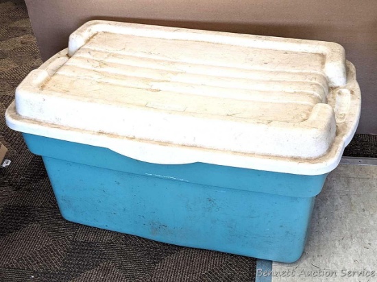 Large 30" long Rubbermaid tote with hinged lid; plus a 10 gal Rubbermaid Rough Tote with lid and one