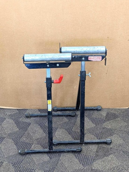 Pair of collapsible infeed / outfeed roller stands. Height adjusts from 28" to 42".