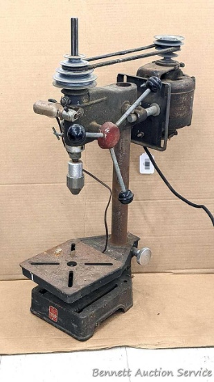Tom Lee Tool Model 75 bench top 4 speed drill press has a Jacobs Model 6425 chuck with 1/2"