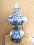 Pickup in Rib Lake. Hand painted parlor lamp with lights in both top and bottom parts. In good