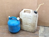 Pickup in Rib Lake. 2-1/2 gallon Eagle kerosene tote and a Chilton 5 gal gas tote; both with good