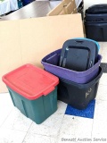 Rubbermaid Roughneck and four other totes, all with lids.