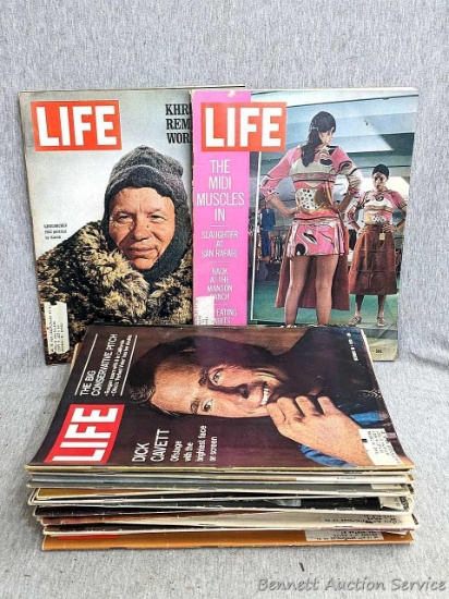 Approx 3" tall stack of LIFE magazine from the 1970s.