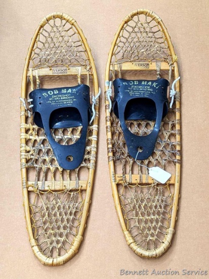 Pair of Iverson 10x36 snowshoes with Bob Maki bindings. Webbing, frame, bindings all in nice