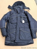 Very nice Alaskan Hardgear jacket by Duluth Trading Co. is size M. In very nice condition. Elastics