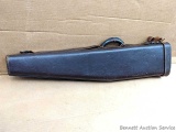 Nice lockable leather gun boot or case with divider measures 3' x 8