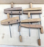 Set of three adjustable wooden claps with 10