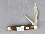 Vintage Remington UMC folding pocket knife with two blades. The knife is in overall good condition,