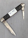 Vintage Remington UMC folding pocket knife with two blades. The knife is in overall good condition,