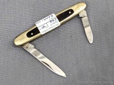 Vintage Remington folding pocket knife with a 2