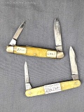 Two vintage Remington dual blade folding pocket knives. Both knives are in good condition with good