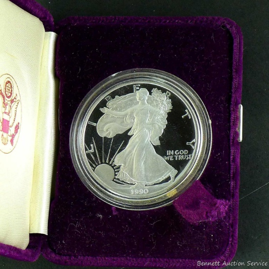 1990 American Silver Eagle 1 ounce fine silver round.