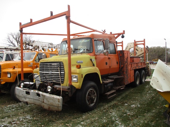 1993 FORD L8000 TWIN SCREW